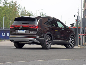 VW Talagon Luxury Jiajing Pro 4Motion 380TSI